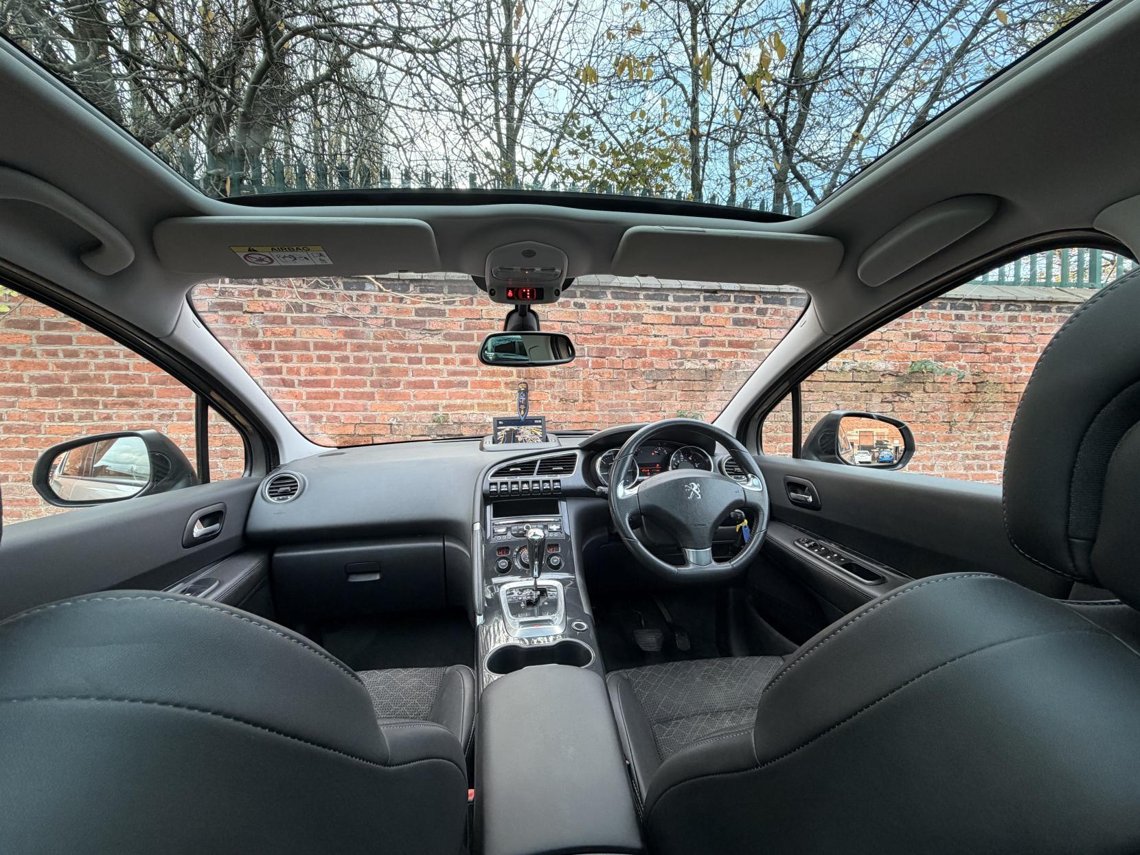 Peugeot 3008 1.6 BlueHDi Allure SUV 5dr Diesel ETG Euro 6 (s/s) (120 ps)