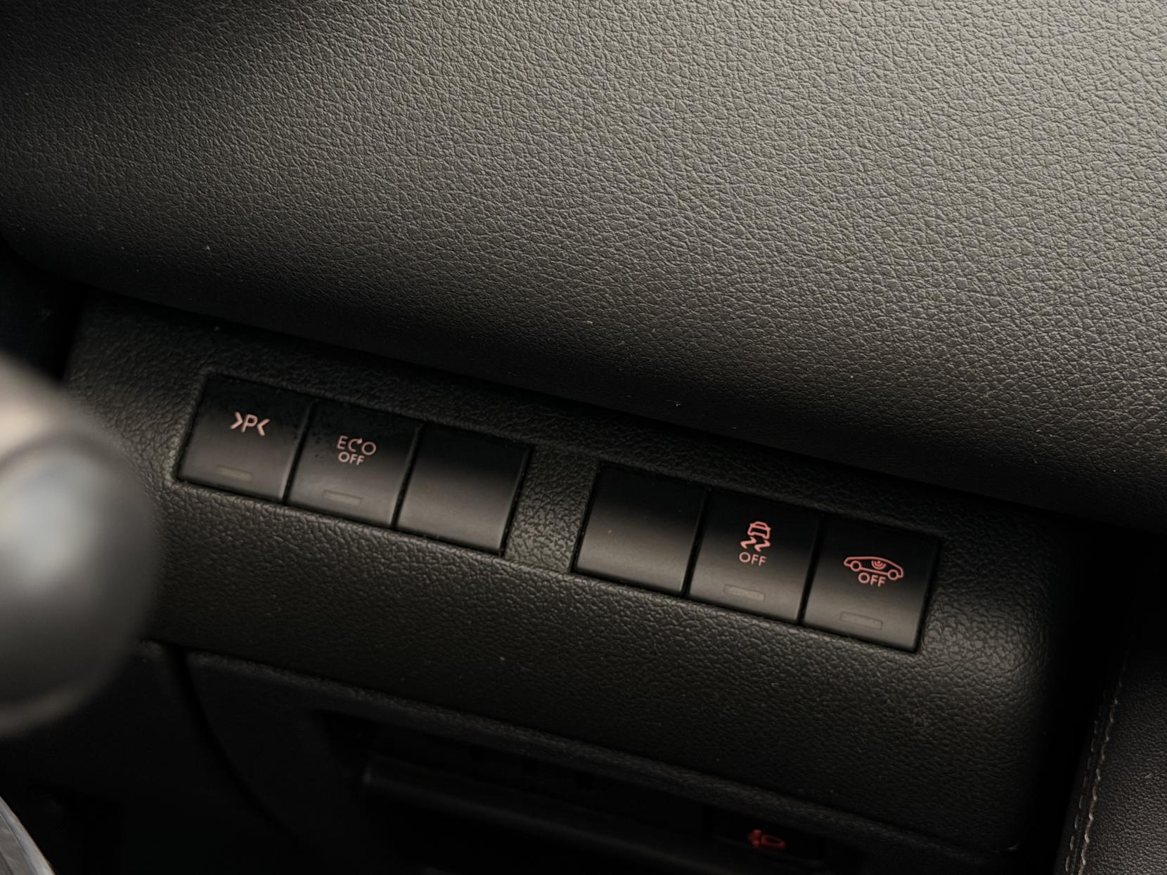 Peugeot 3008 1.6 BlueHDi Allure SUV 5dr Diesel ETG Euro 6 (s/s) (120 ps)