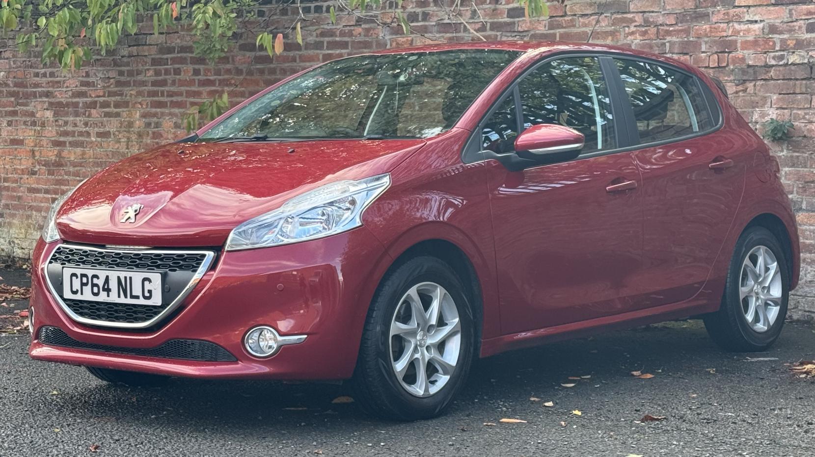 Peugeot 208 1.4 e-HDi Active Hatchback 5dr Diesel EGC Euro 5 (s/s) (70 ps)