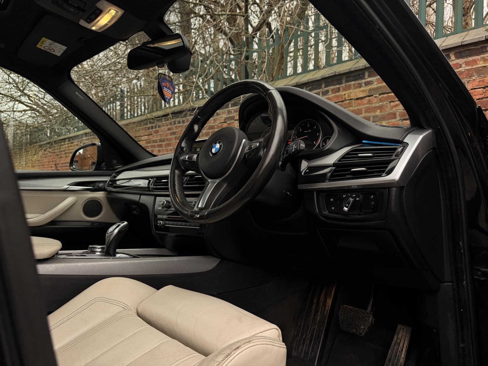 BMW X5 3.0 M50d SUV 5dr Diesel Auto xDrive Euro 6 (s/s) (381 ps)