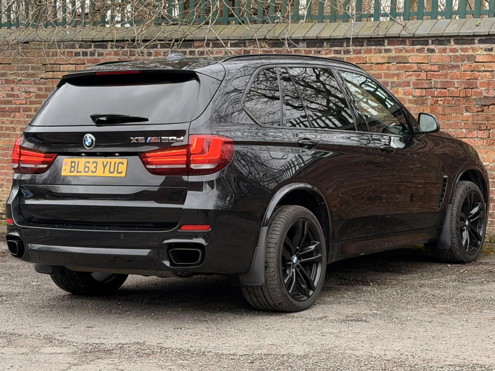 BMW X5 3.0 M50d SUV 5dr Diesel Auto xDrive Euro 6 (s/s) (381 ps)