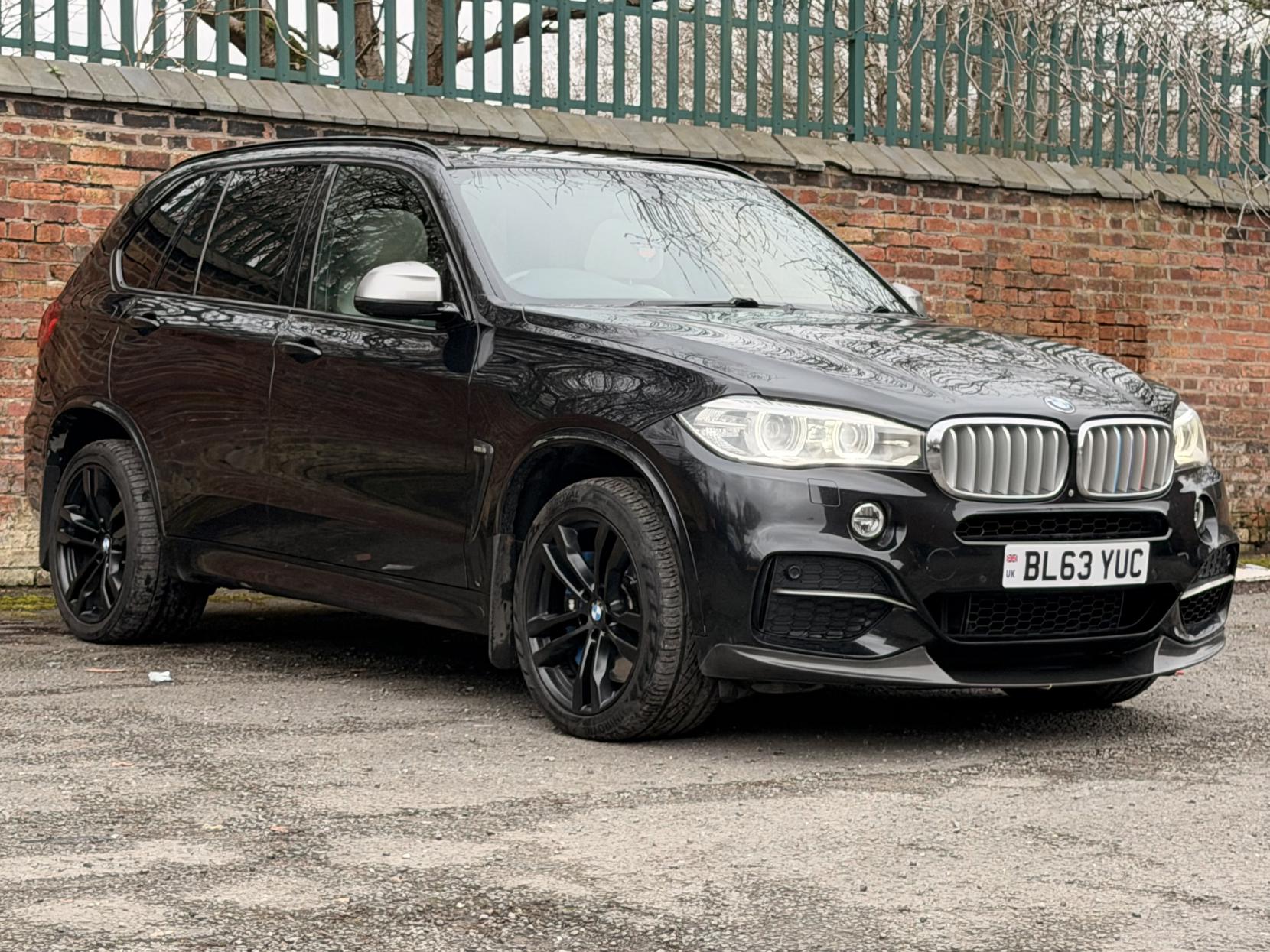 BMW X5 3.0 M50d SUV 5dr Diesel Auto xDrive Euro 6 (s/s) (381 ps)