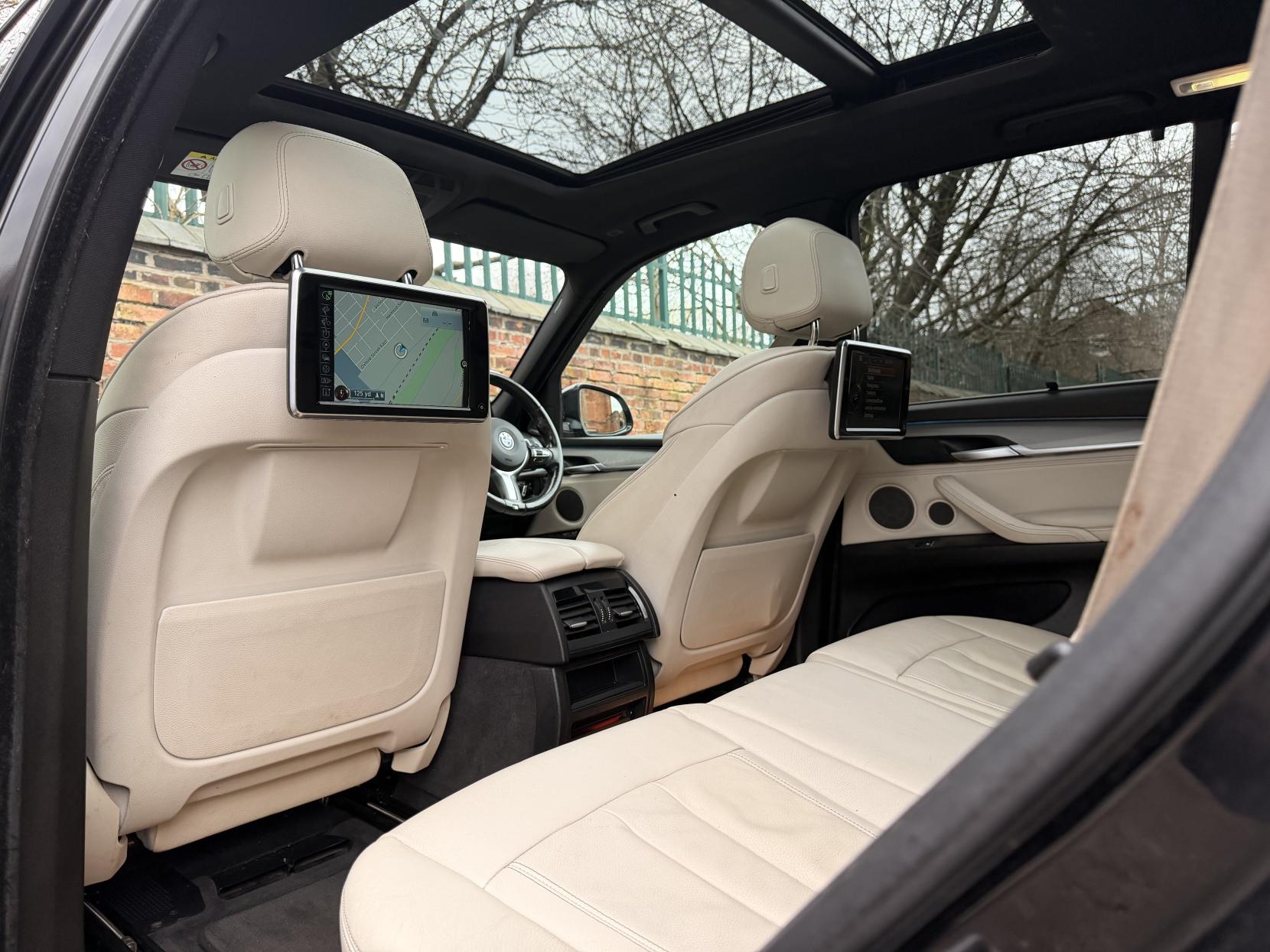 BMW X5 3.0 M50d SUV 5dr Diesel Auto xDrive Euro 6 (s/s) (381 ps)