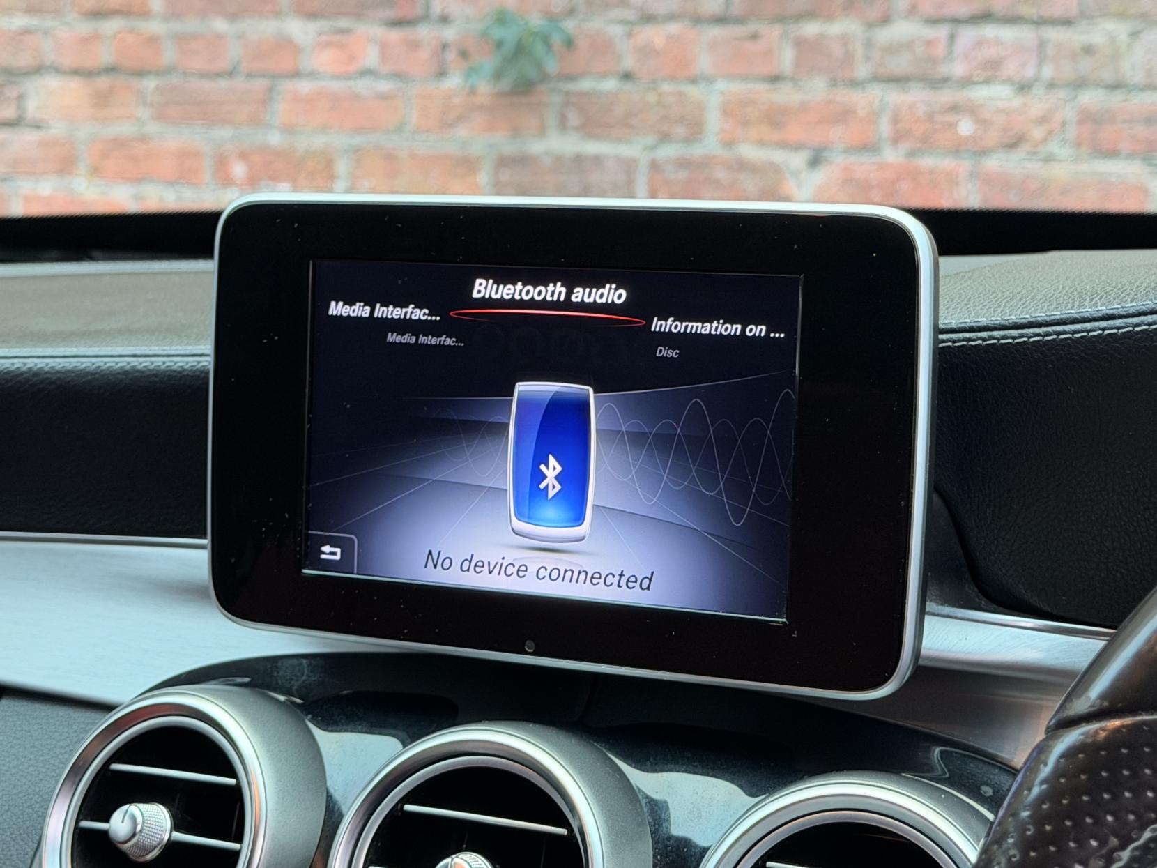 Mercedes-Benz C Class 2.1 C220 BlueTEC AMG Line Saloon 4dr Diesel G-Tronic+ Euro 6 (s/s) (170 ps)