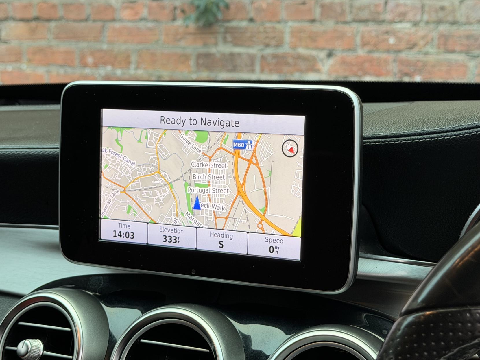 Mercedes-Benz C Class 2.1 C220 BlueTEC AMG Line Saloon 4dr Diesel G-Tronic+ Euro 6 (s/s) (170 ps)