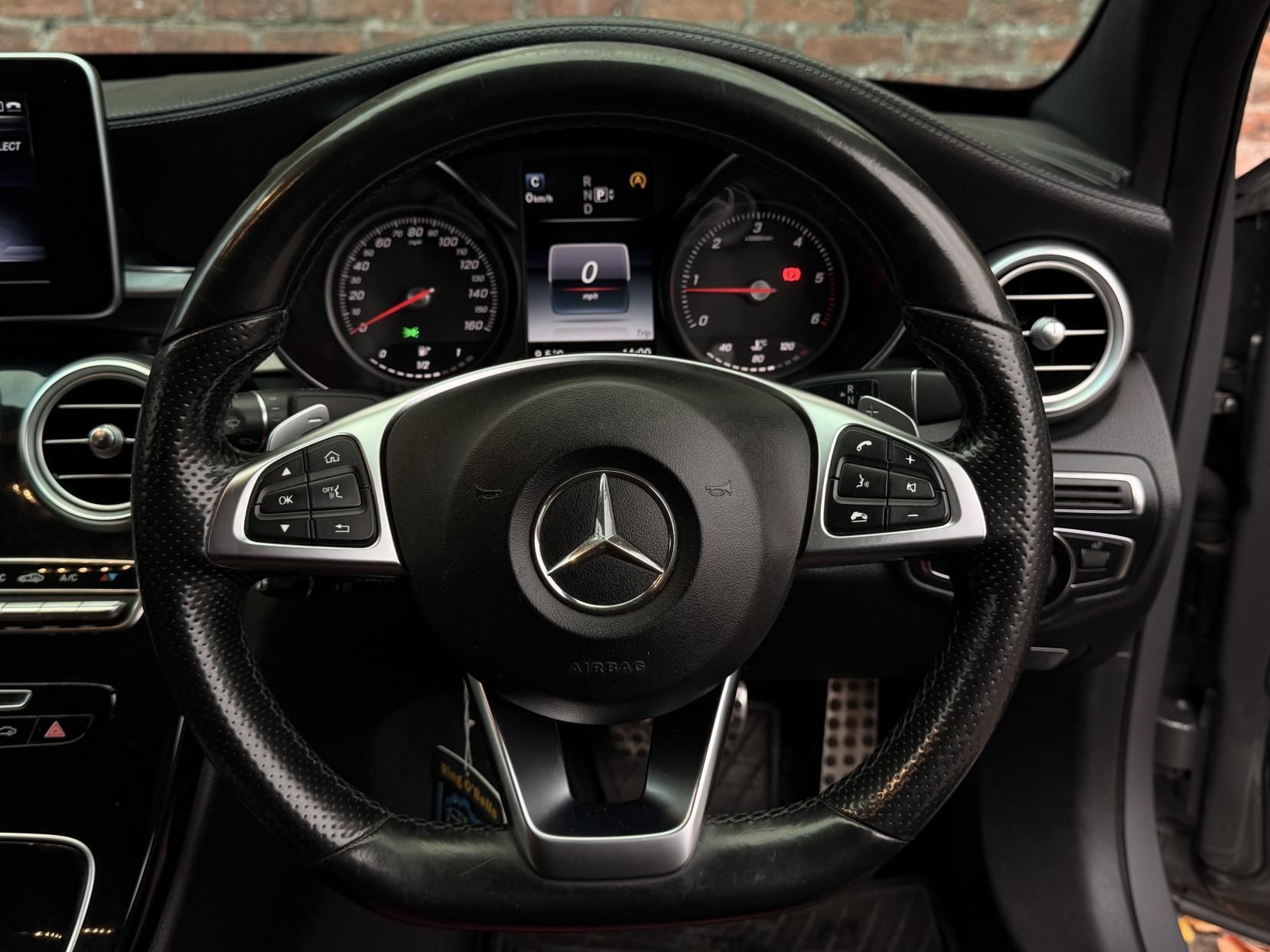 Mercedes-Benz C Class 2.1 C220 BlueTEC AMG Line Saloon 4dr Diesel G-Tronic+ Euro 6 (s/s) (170 ps)