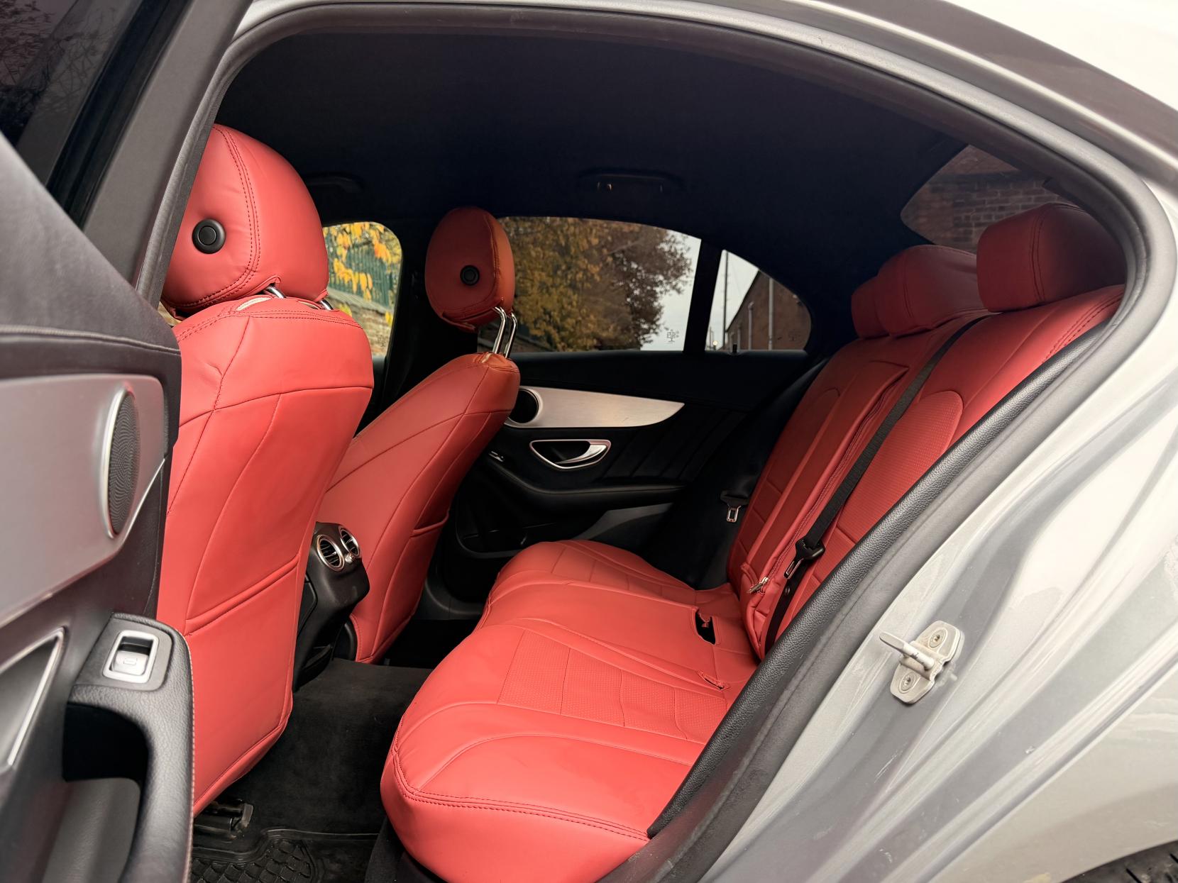 Mercedes-Benz C Class 2.1 C220 BlueTEC AMG Line Saloon 4dr Diesel G-Tronic+ Euro 6 (s/s) (170 ps)