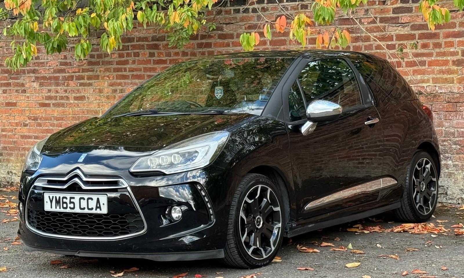 DS AUTOMOBILES DS 3 1.2 PureTech Dark Light Hatchback 3dr Petrol EAT6 Euro 6 (s/s) (110 ps)