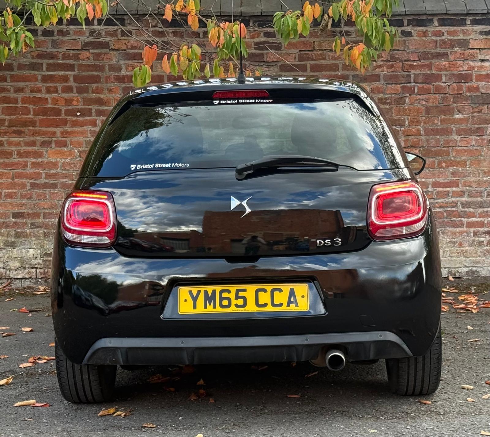 DS AUTOMOBILES DS 3 1.2 PureTech Dark Light Hatchback 3dr Petrol EAT6 Euro 6 (s/s) (110 ps)