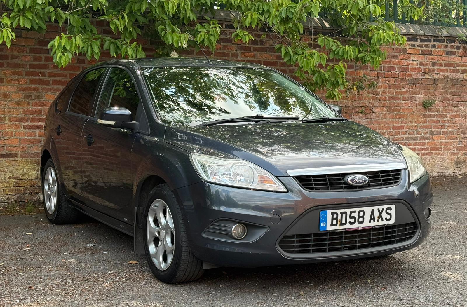 Ford Focus 1.6 Style Hatchback 5dr Petrol Automatic (184 g/km, 99 bhp)