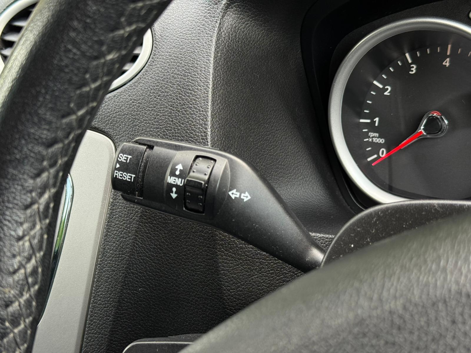 Ford Focus 1.6 Style Hatchback 5dr Petrol Automatic (184 g/km, 99 bhp)