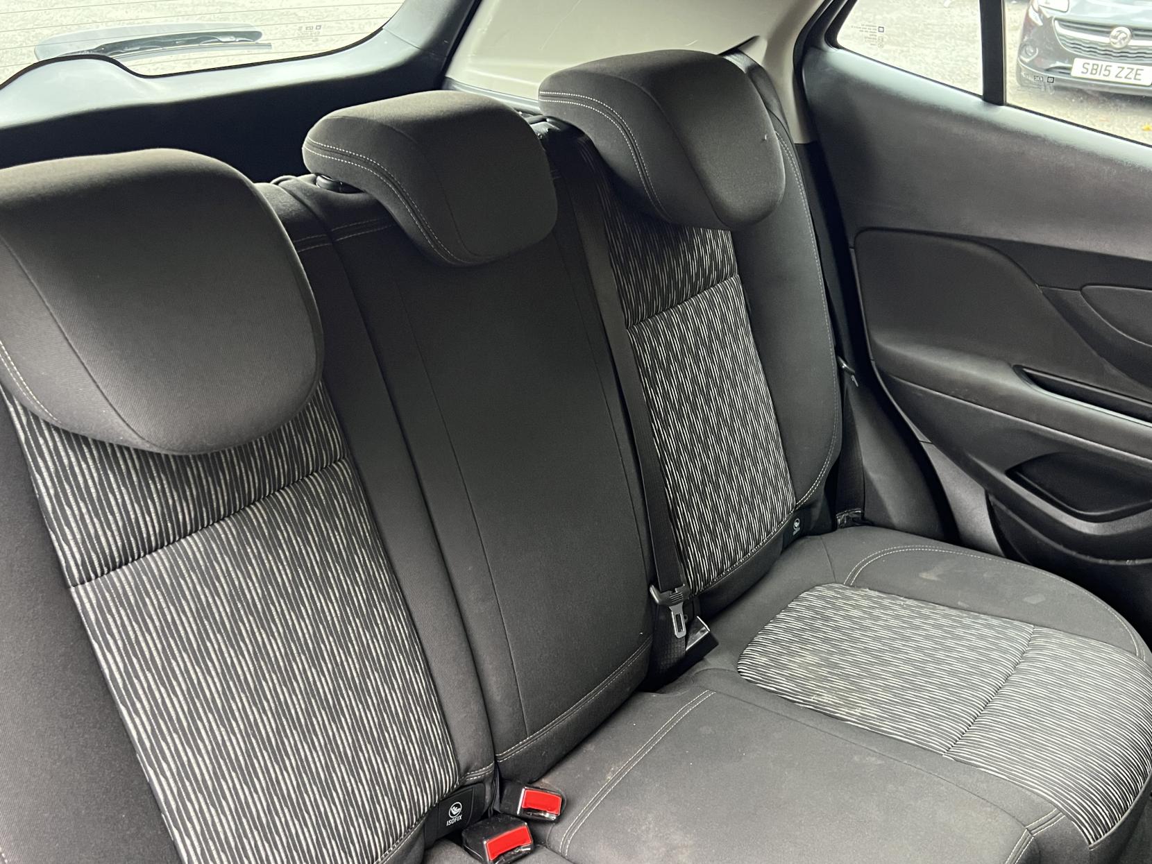Vauxhall Mokka 1.7 CDTi Exclusiv SUV 5dr Diesel Auto 2WD Euro 5 (130 ps)