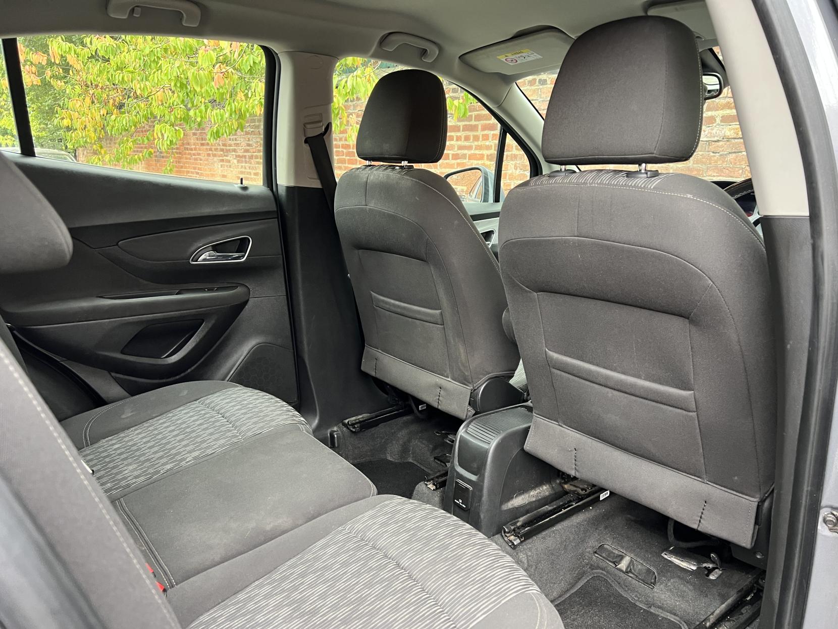 Vauxhall Mokka 1.7 CDTi Exclusiv SUV 5dr Diesel Auto 2WD Euro 5 (130 ps)