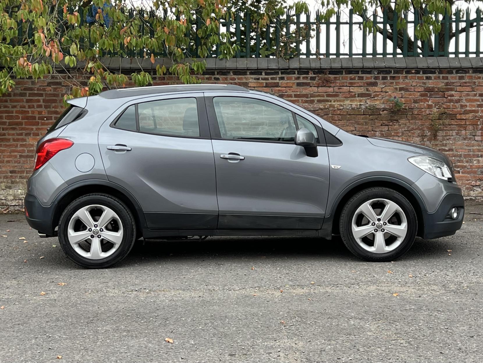 Vauxhall Mokka 1.7 CDTi Exclusiv SUV 5dr Diesel Auto 2WD Euro 5 (130 ps)