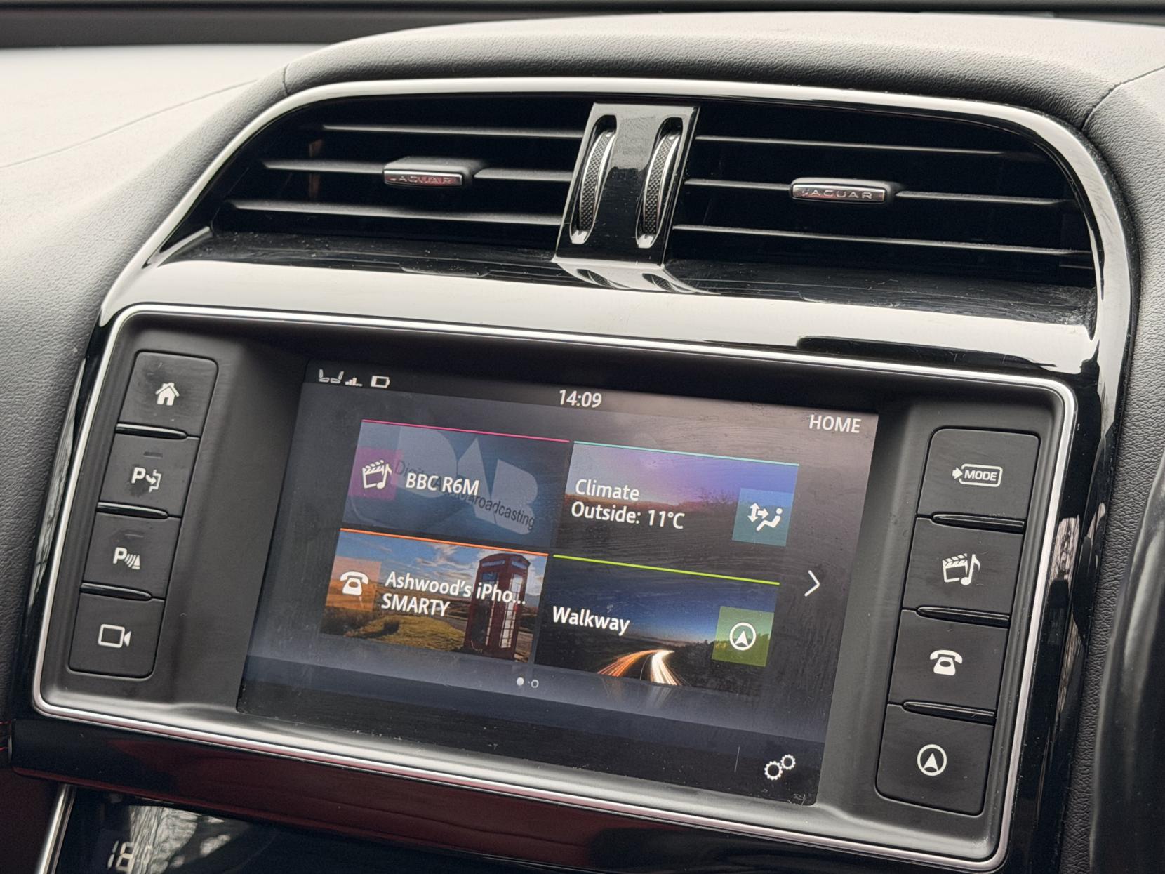 Jaguar XE 2.0d R-Sport Saloon 4dr Diesel Auto AWD Euro 6 (s/s) (180 ps)