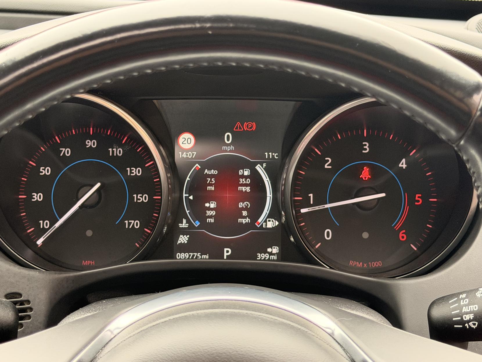 Jaguar XE 2.0d R-Sport Saloon 4dr Diesel Auto AWD Euro 6 (s/s) (180 ps)