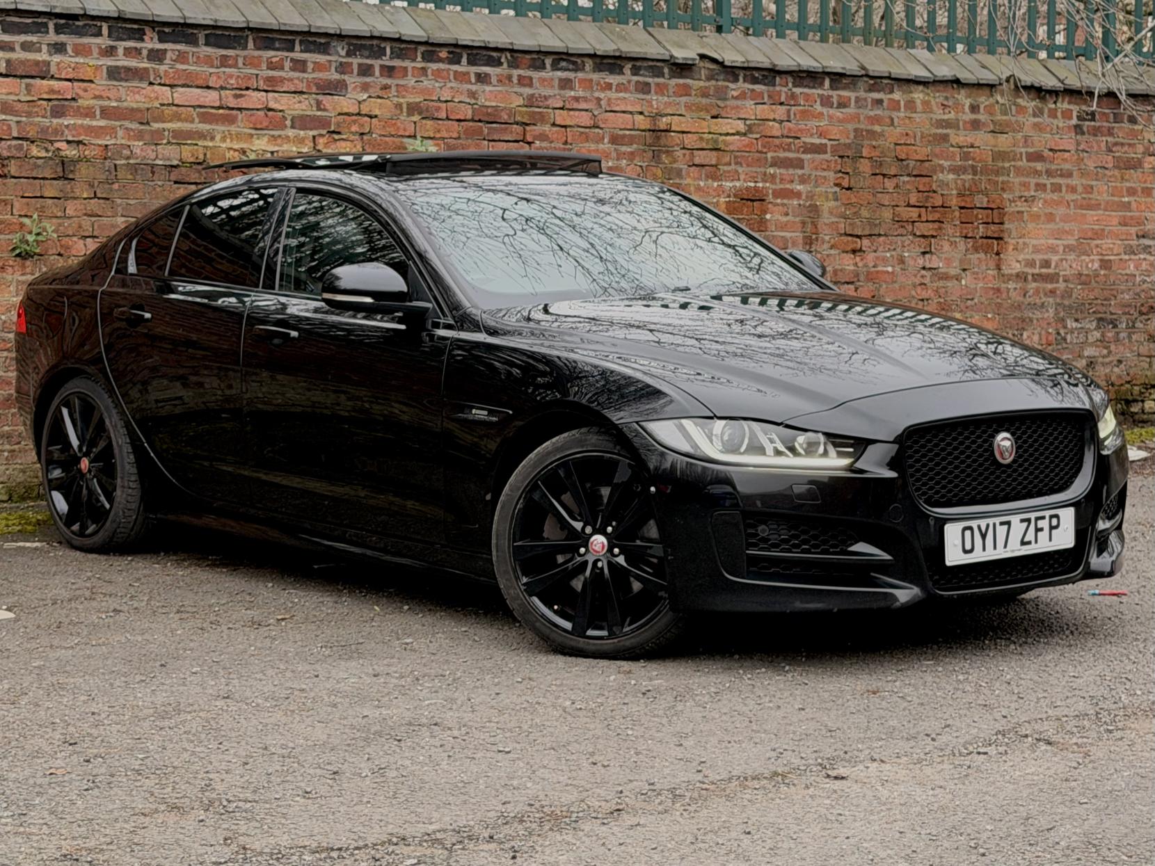 Jaguar XE 2.0d R-Sport Saloon 4dr Diesel Auto AWD Euro 6 (s/s) (180 ps)