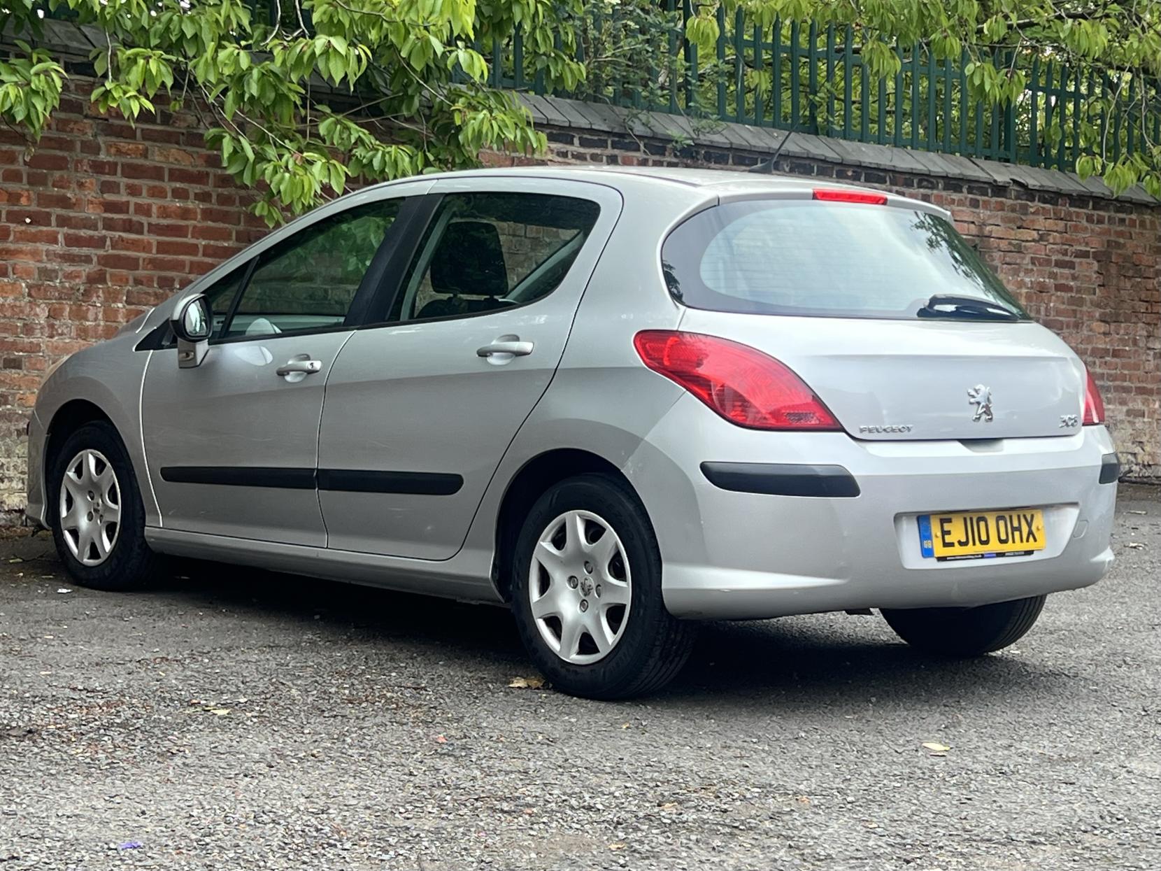 Peugeot 308 1.6 HDi FAP S Hatchback 5dr Diesel EGC (114 g/km, 112 bhp)