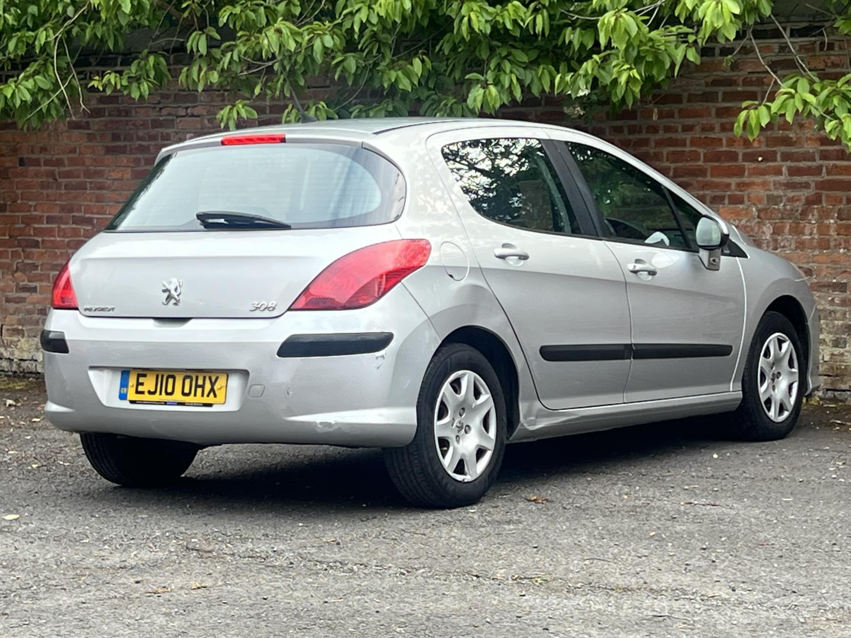 Peugeot 308 1.6 HDi FAP S Hatchback 5dr Diesel EGC (114 g/km, 112 bhp)