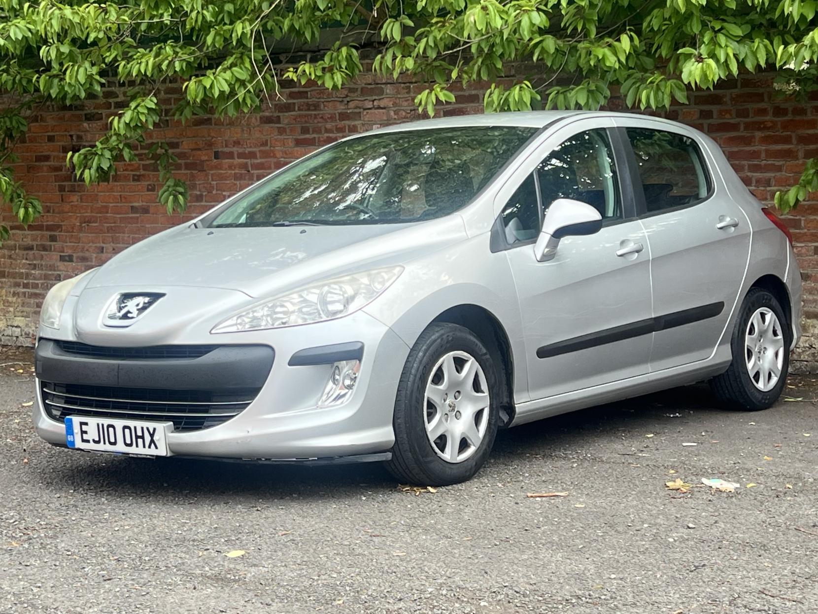 Peugeot 308 1.6 HDi FAP S Hatchback 5dr Diesel EGC (114 g/km, 112 bhp)