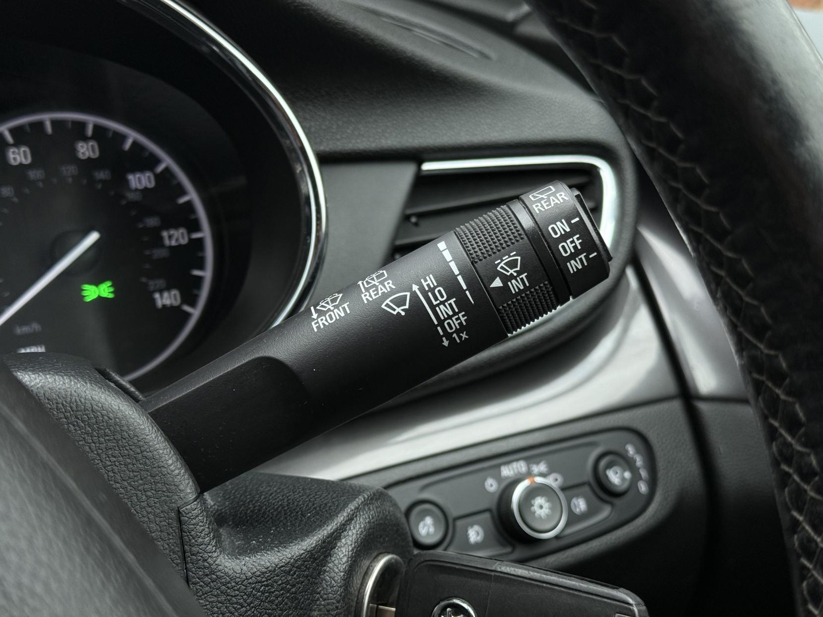 Vauxhall Mokka X 1.6 CDTi Elite Nav SUV 5dr Diesel Auto Euro 6 (136 ps)