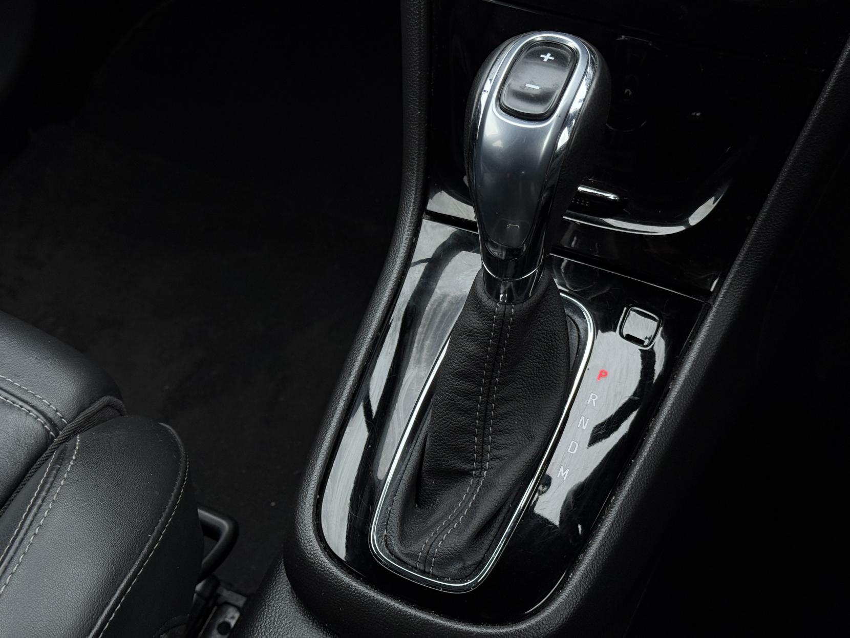 Vauxhall Mokka X 1.6 CDTi Elite Nav SUV 5dr Diesel Auto Euro 6 (136 ps)