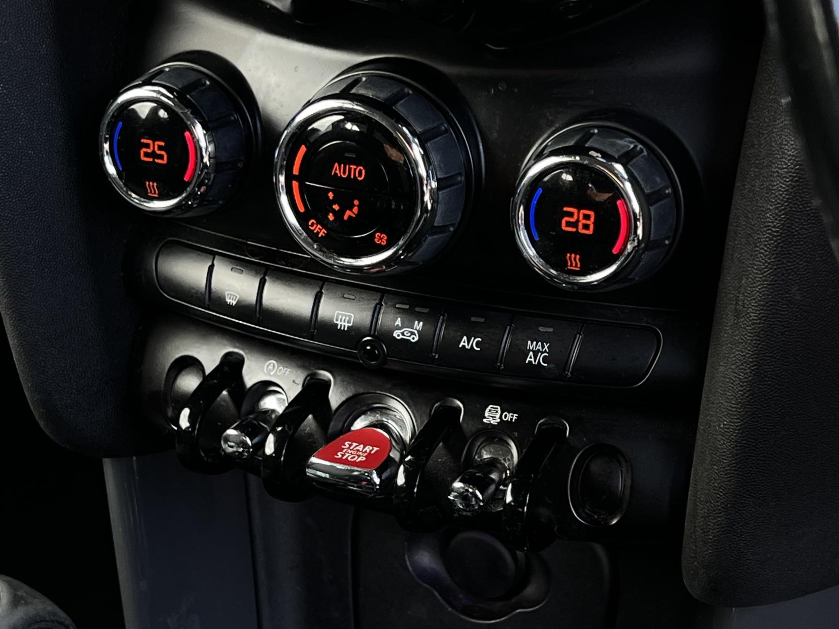 MINI Hatch 1.5 Cooper D Hatchback 3dr Diesel Manual Euro 6 (s/s) (116 ps)