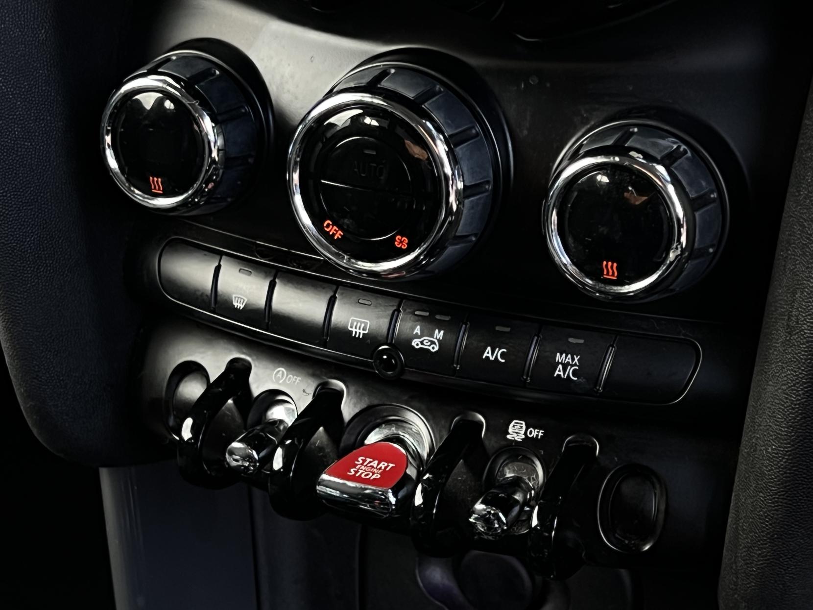 MINI Hatch 1.5 Cooper D Hatchback 3dr Diesel Manual Euro 6 (s/s) (116 ps)