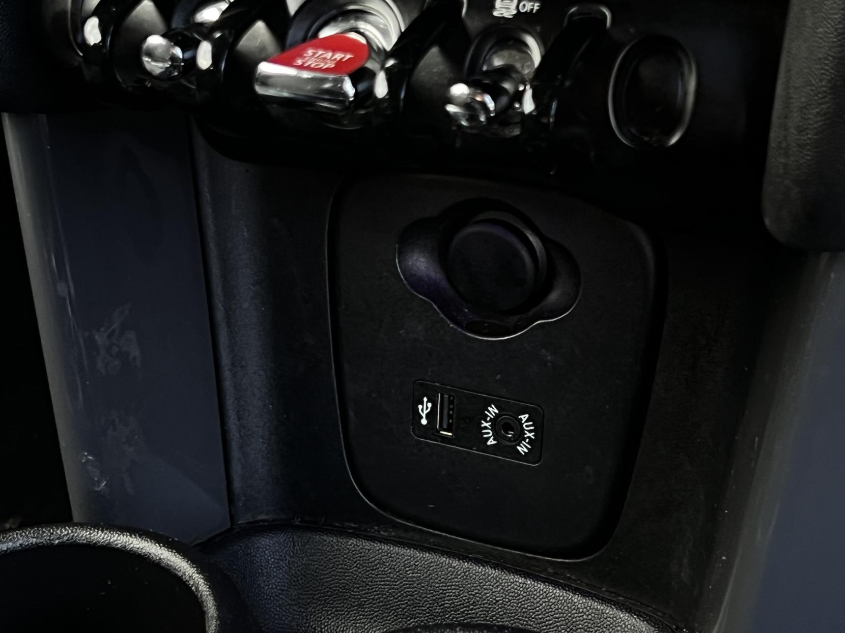 MINI Hatch 1.5 Cooper D Hatchback 3dr Diesel Manual Euro 6 (s/s) (116 ps)