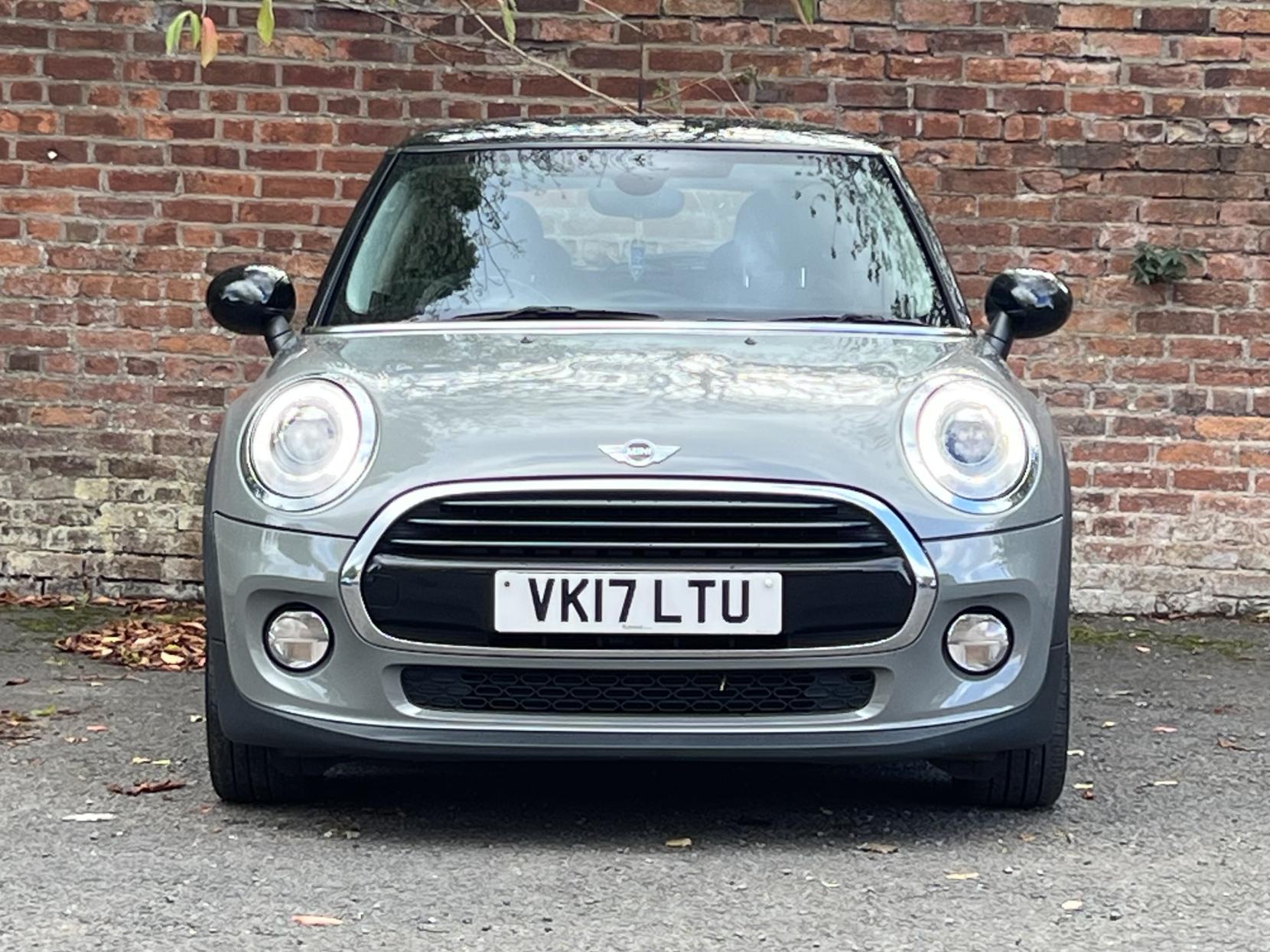 MINI Hatch 1.5 Cooper D Hatchback 3dr Diesel Manual Euro 6 (s/s) (116 ps)
