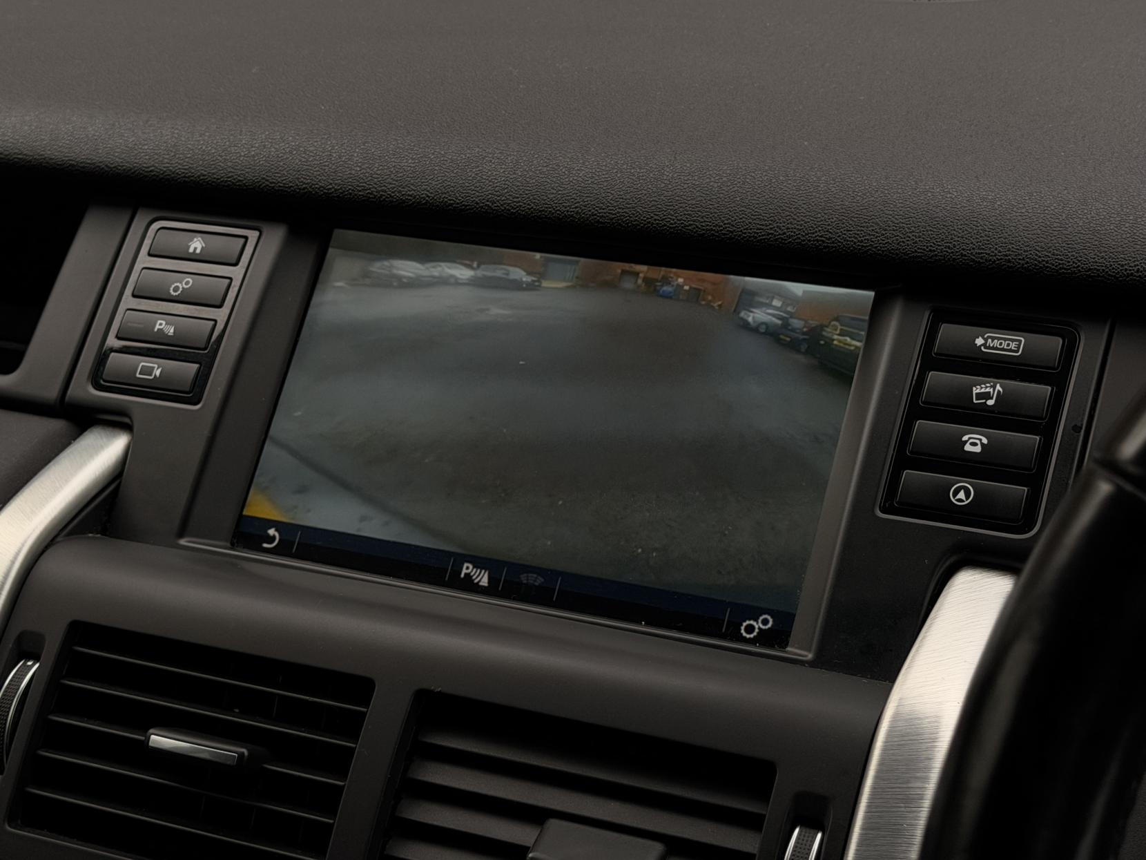 Land Rover Discovery Sport 2.0 TD4 SE Tech SUV 5dr Diesel Auto 4WD Euro 6 (s/s) (180 ps)