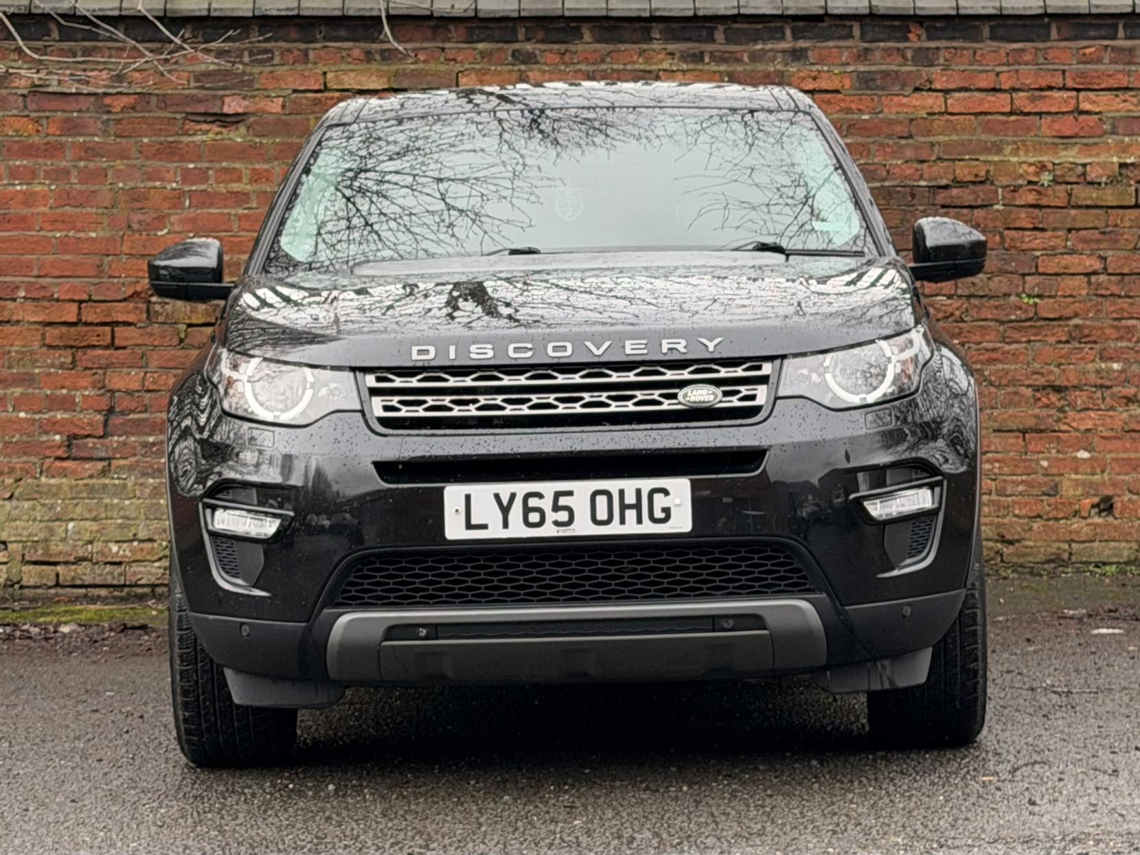 Land Rover Discovery Sport 2.0 TD4 SE Tech SUV 5dr Diesel Auto 4WD Euro 6 (s/s) (180 ps)