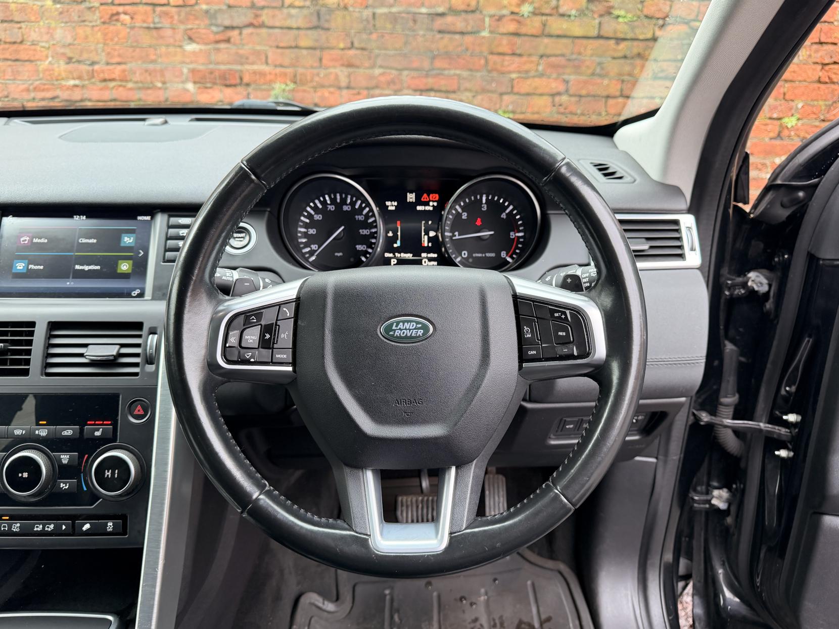 Land Rover Discovery Sport 2.0 TD4 SE Tech SUV 5dr Diesel Auto 4WD Euro 6 (s/s) (180 ps)