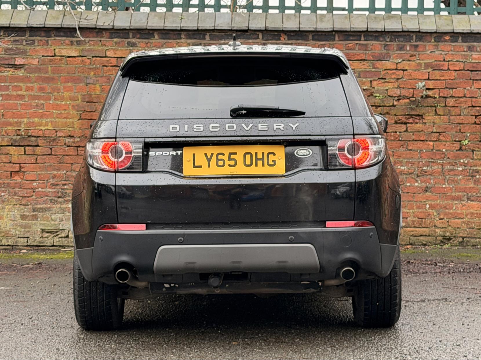 Land Rover Discovery Sport 2.0 TD4 SE Tech SUV 5dr Diesel Auto 4WD Euro 6 (s/s) (180 ps)