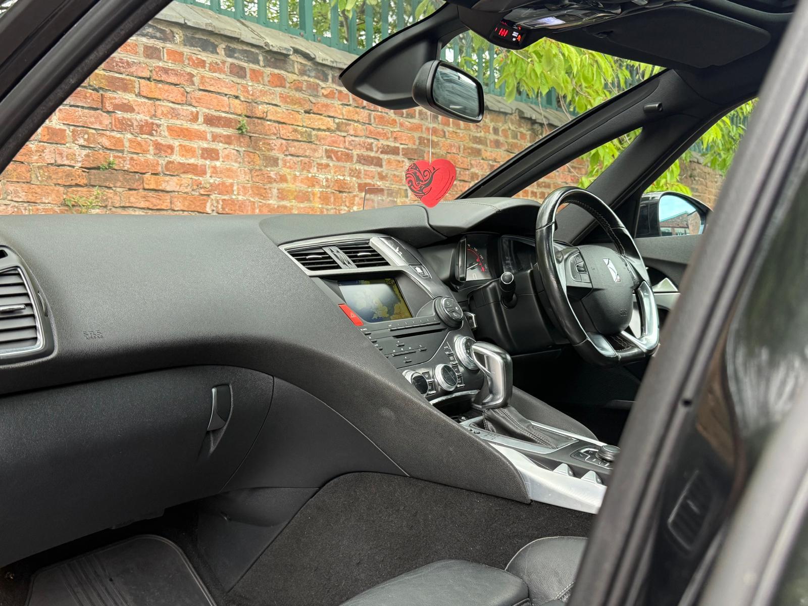Citroen DS5 2.0 HDi DSport Hatchback 5dr Diesel Auto Euro 5 (160 ps)