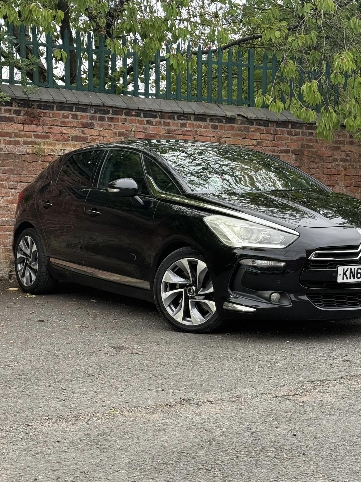 Citroen DS5 2.0 HDi DSport Hatchback 5dr Diesel Auto Euro 5 (160 ps)