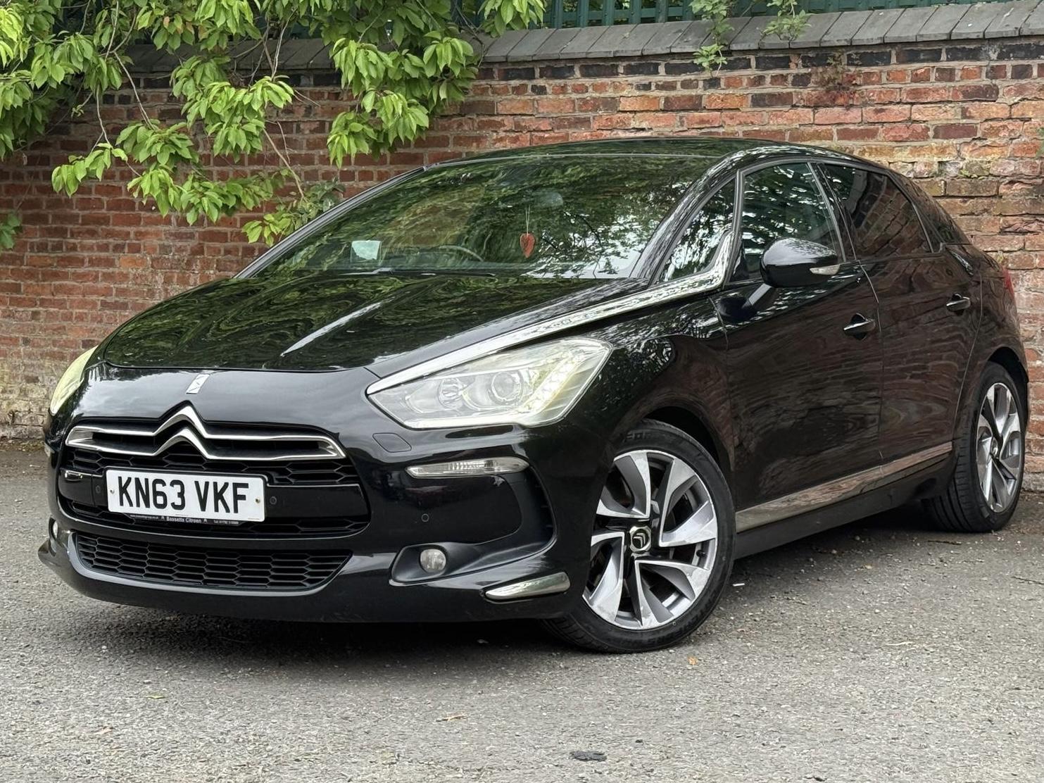 Citroen DS5 2.0 HDi DSport Hatchback 5dr Diesel Auto Euro 5 (160 ps)