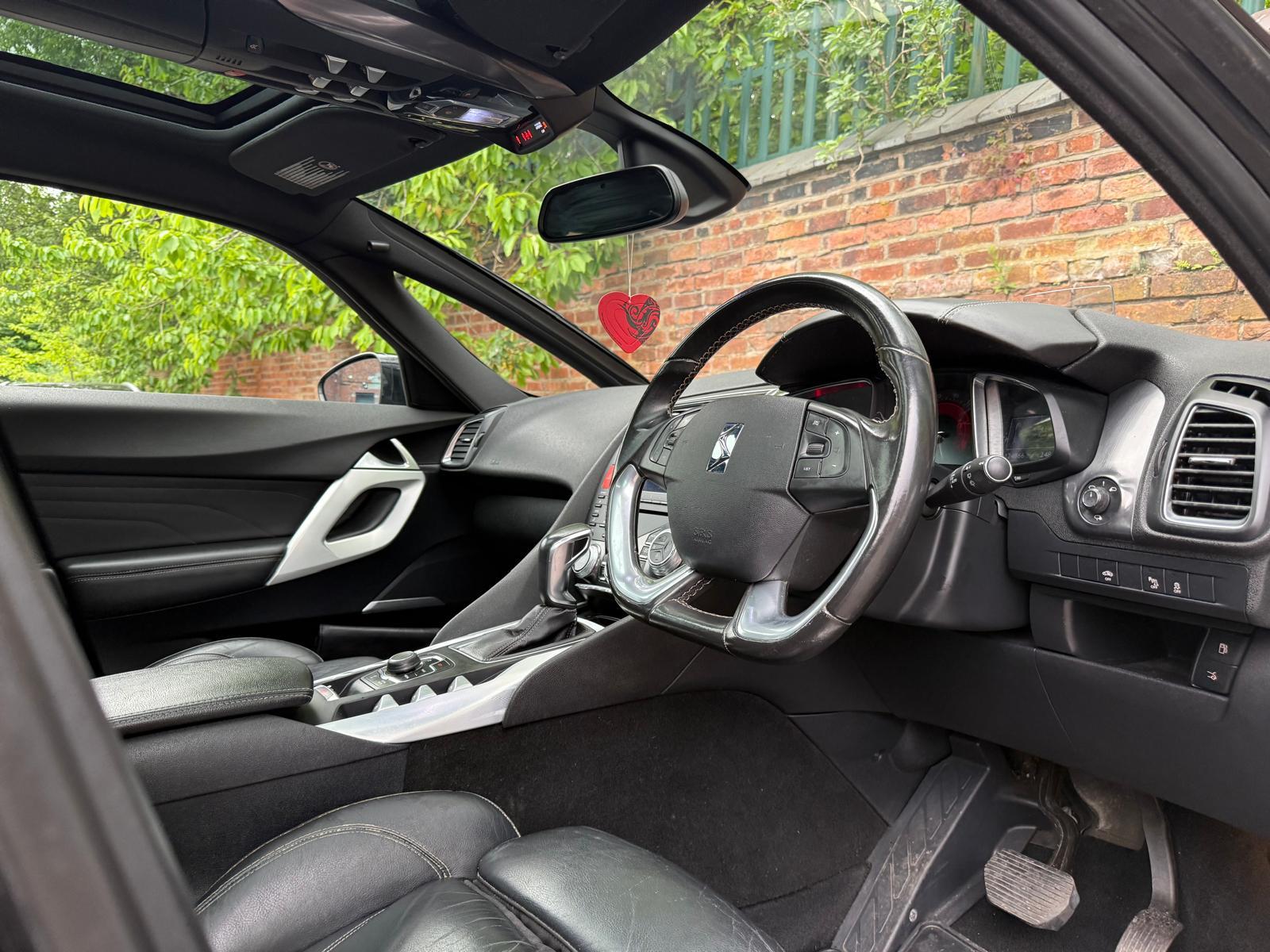 Citroen DS5 2.0 HDi DSport Hatchback 5dr Diesel Auto Euro 5 (160 ps)