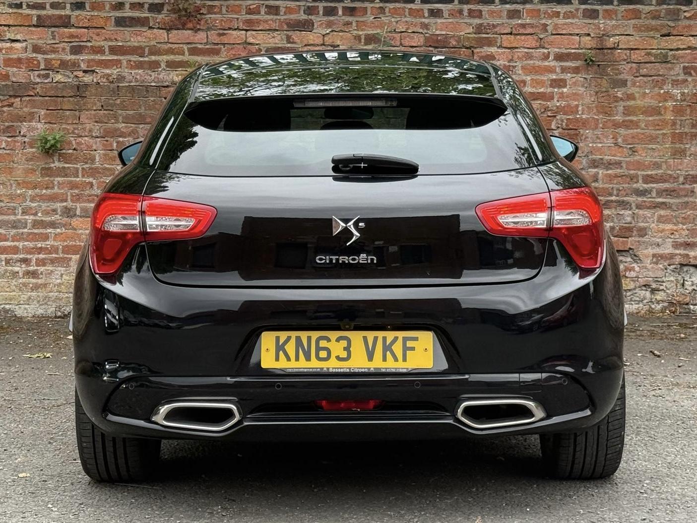 Citroen DS5 2.0 HDi DSport Hatchback 5dr Diesel Auto Euro 5 (160 ps)