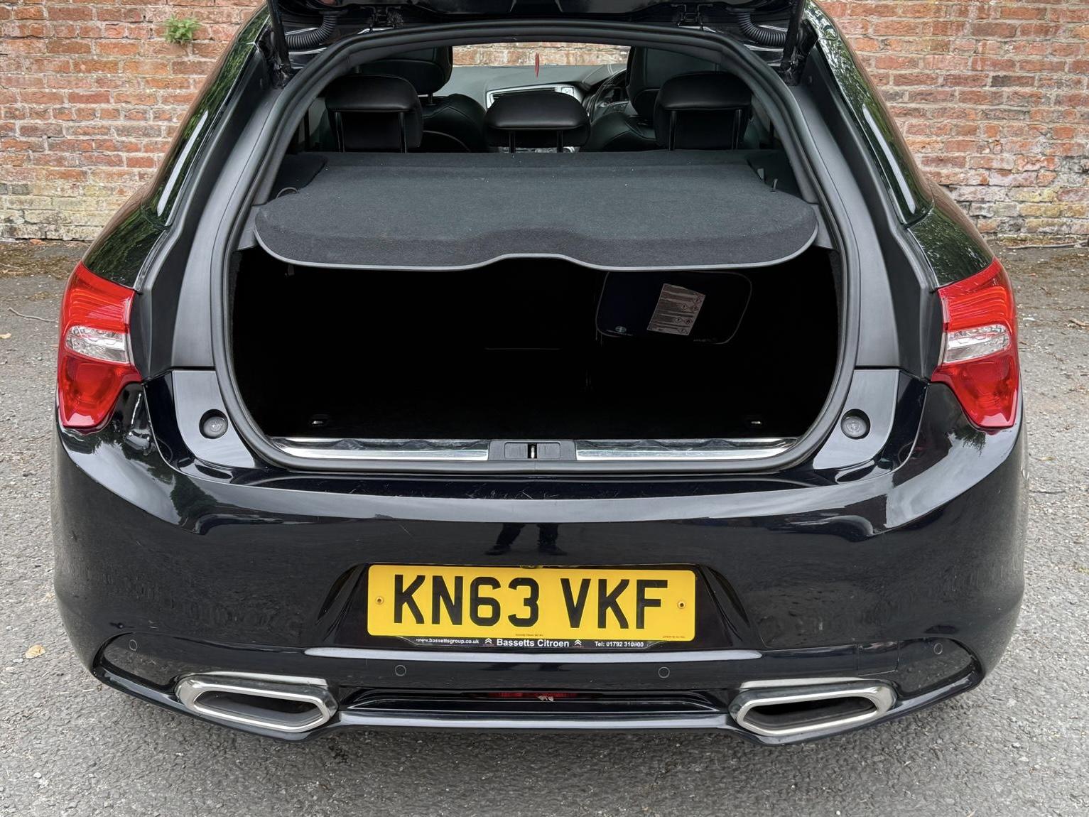 Citroen DS5 2.0 HDi DSport Hatchback 5dr Diesel Auto Euro 5 (160 ps)