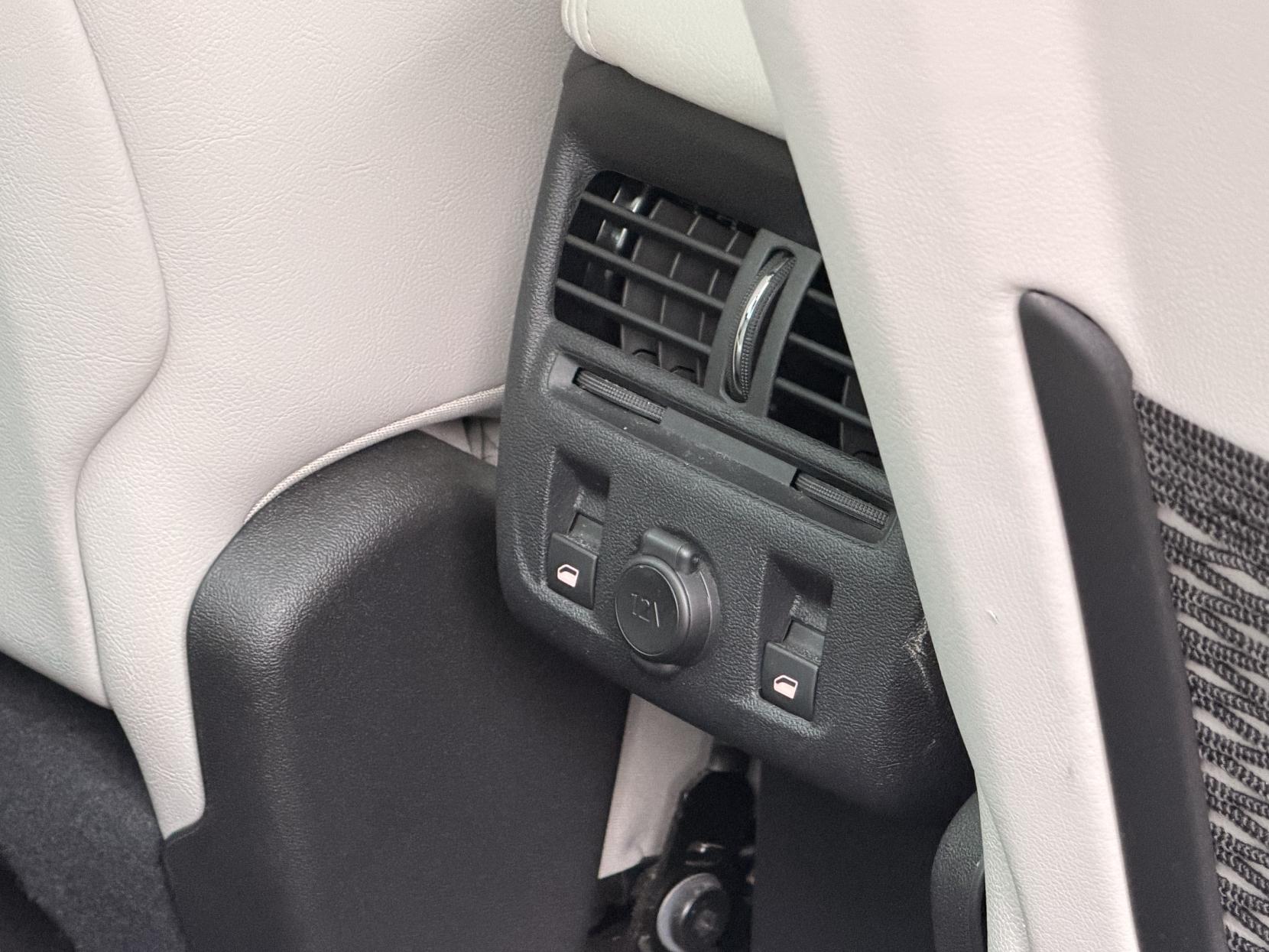 DS AUTOMOBILES DS 5 2.0 BlueHDi Prestige Hatchback 5dr Diesel EAT6 Euro 6 (s/s) (180 ps)