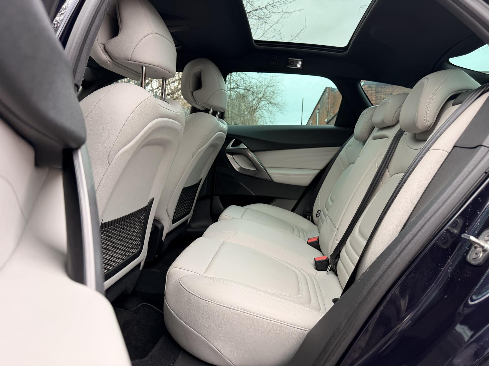 DS AUTOMOBILES DS 5 2.0 BlueHDi Prestige Hatchback 5dr Diesel EAT6 Euro 6 (s/s) (180 ps)