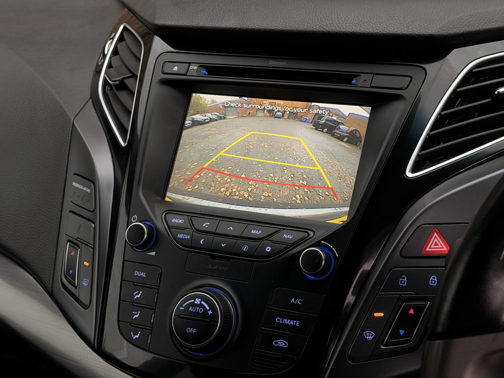 Hyundai i40 1.7 CRDi Blue Drive SE Nav Tourer 5dr Diesel DCT Euro 6 (s/s) (141 ps)