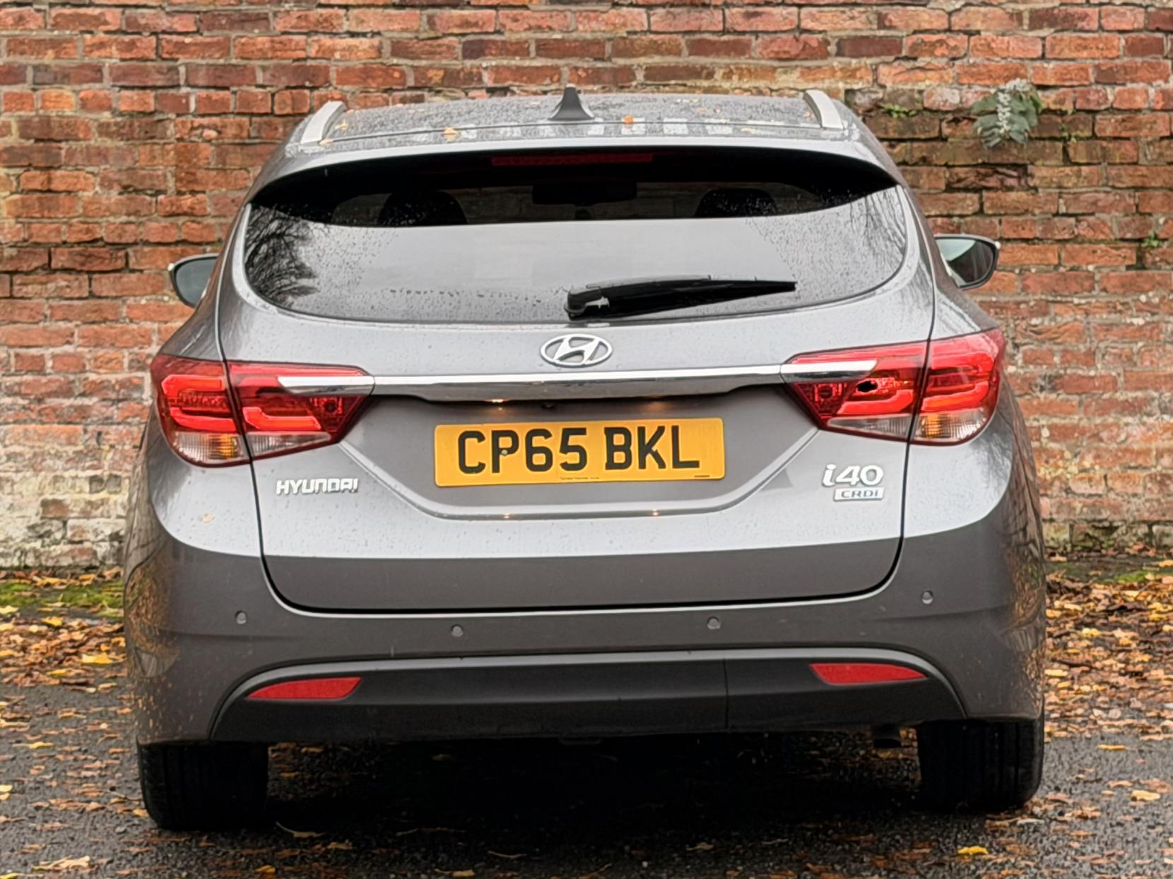 Hyundai i40 1.7 CRDi Blue Drive SE Nav Tourer 5dr Diesel DCT Euro 6 (s/s) (141 ps)