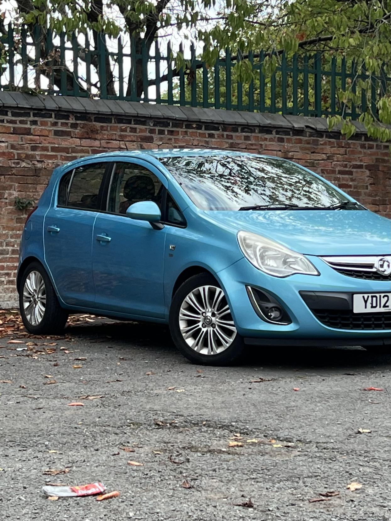 Vauxhall Corsa 1.4 16V SE Hatchback 5dr Petrol Auto Euro 5 (100 ps)