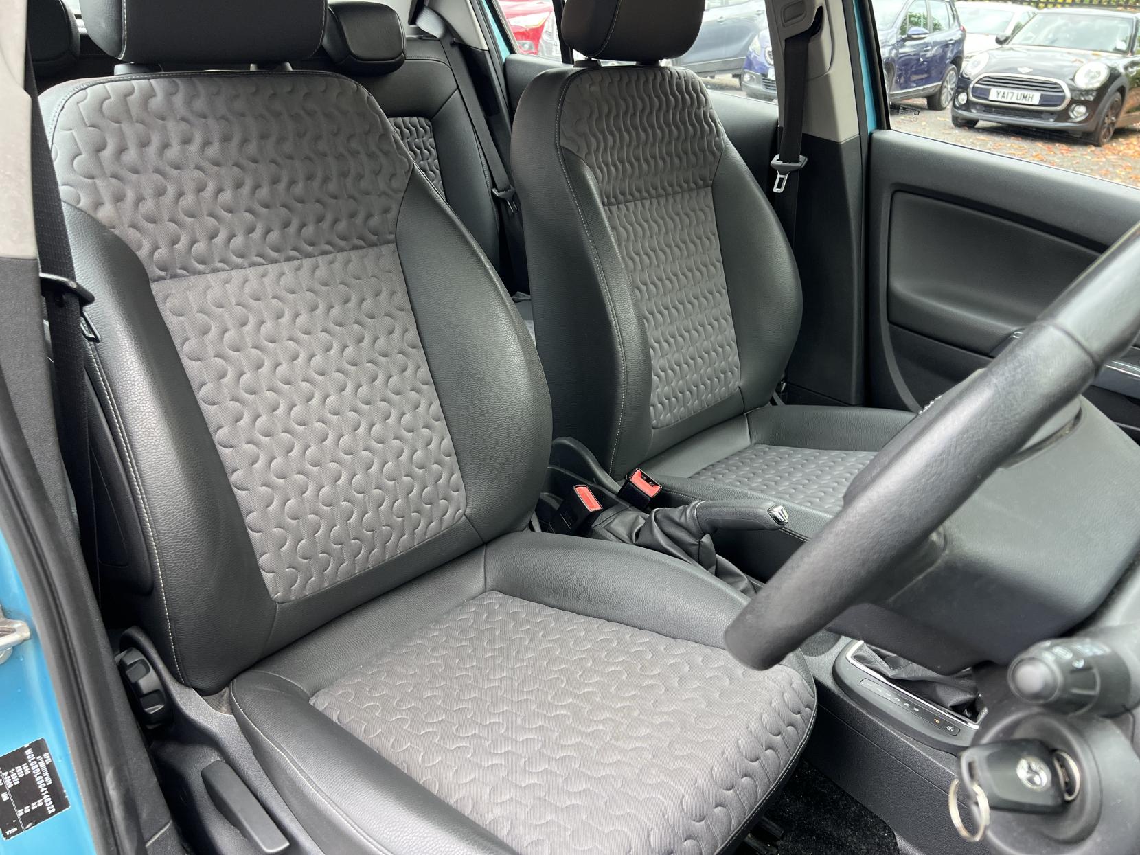 Vauxhall Corsa 1.4 16V SE Hatchback 5dr Petrol Auto Euro 5 (100 ps)