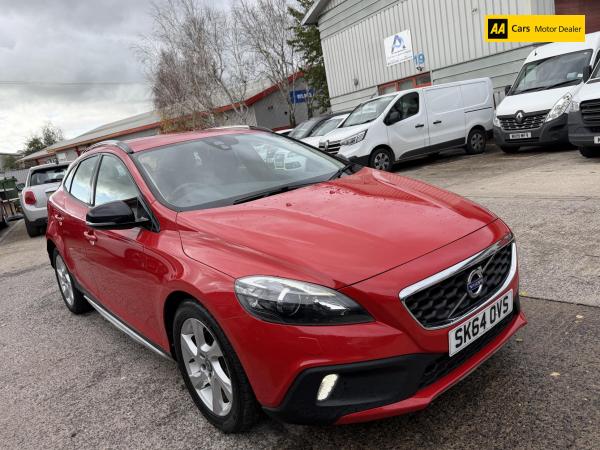 Volvo V40 Cross Country 2.0 D3 Lux Nav Hatchback 5dr Diesel Manual Euro 5 (s/s) (150 ps)