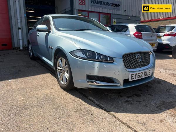 Jaguar XF 2.2d Luxury Saloon 4dr Diesel Auto Euro 5 (s/s) (163 ps)