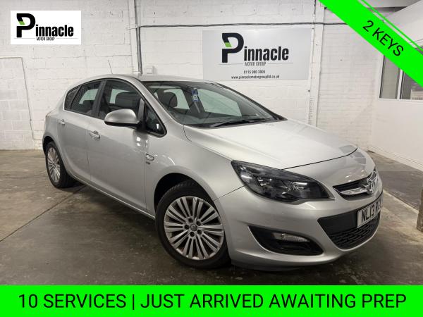 Vauxhall Astra 1.6 16v Energy Hatchback 5dr Petrol Manual Euro 5 (115 ps)