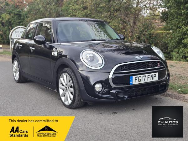 MINI Hatch 2.0 Cooper SD Hatchback 5dr Diesel Auto 6Spd Euro 6 (s/s) (170 ps)